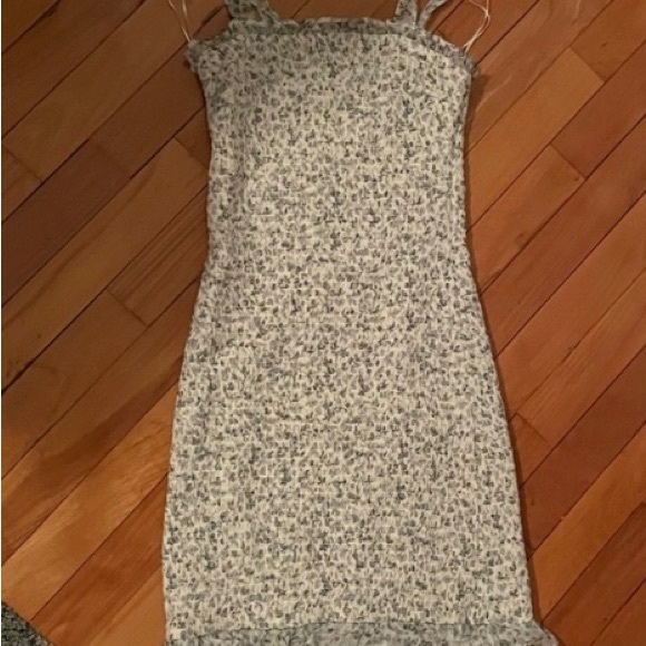 NWT Abercrombie Tiered Smocked Midi Dress - Picture 4 of 5